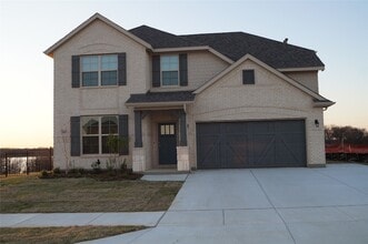 Building Photo - 2056 Meliana Dr