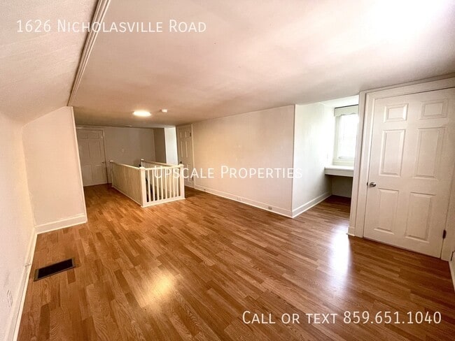 Building Photo - 1626 Nicholasville Rd