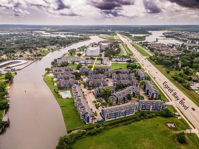 Building Photo - 18515 Egret Bay Blvd