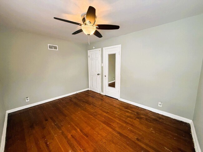 Building Photo - Spacious 3 Bedroom Rental!