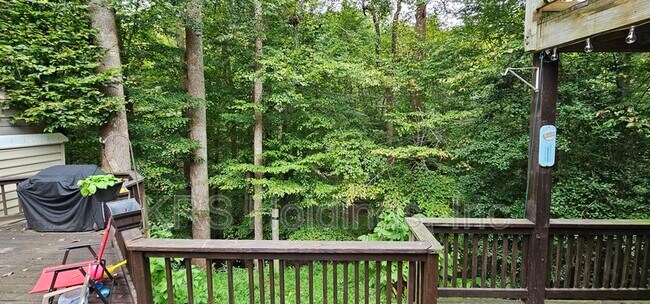 Building Photo - 107 Pleasant Point