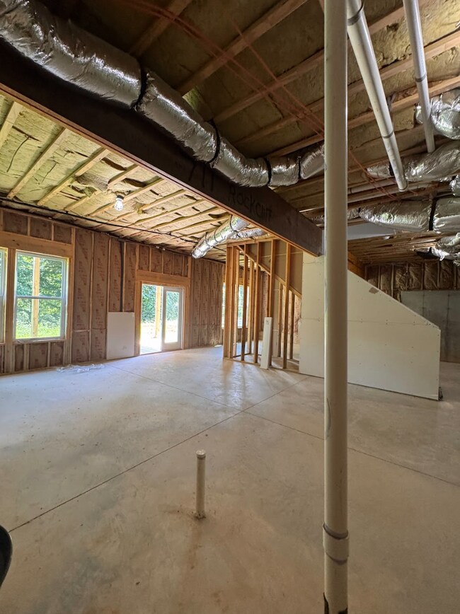 Building Photo - 711 Rockcliff St