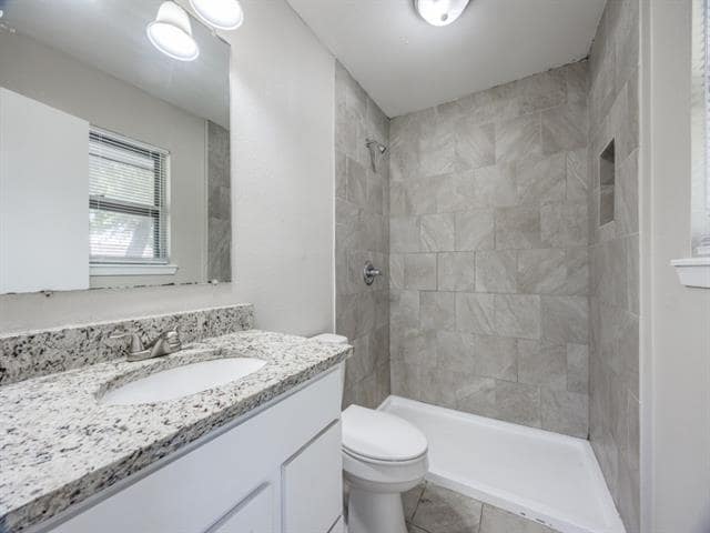 Building Photo - 1306 Blanton Pl