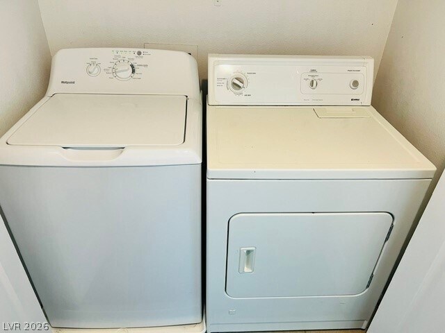 Building Photo - 1320 Red Gable Ln