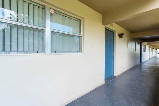 Building Photo - 7900 Fairview Dr