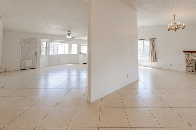 Building Photo - 6361 O'Bannon Dr