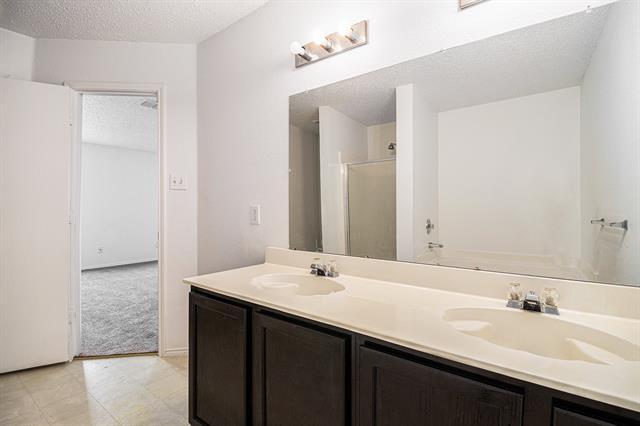 Building Photo - 8713 Garden Springs Dr