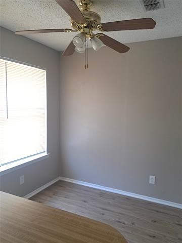 Building Photo - 1125 Highbush Dr