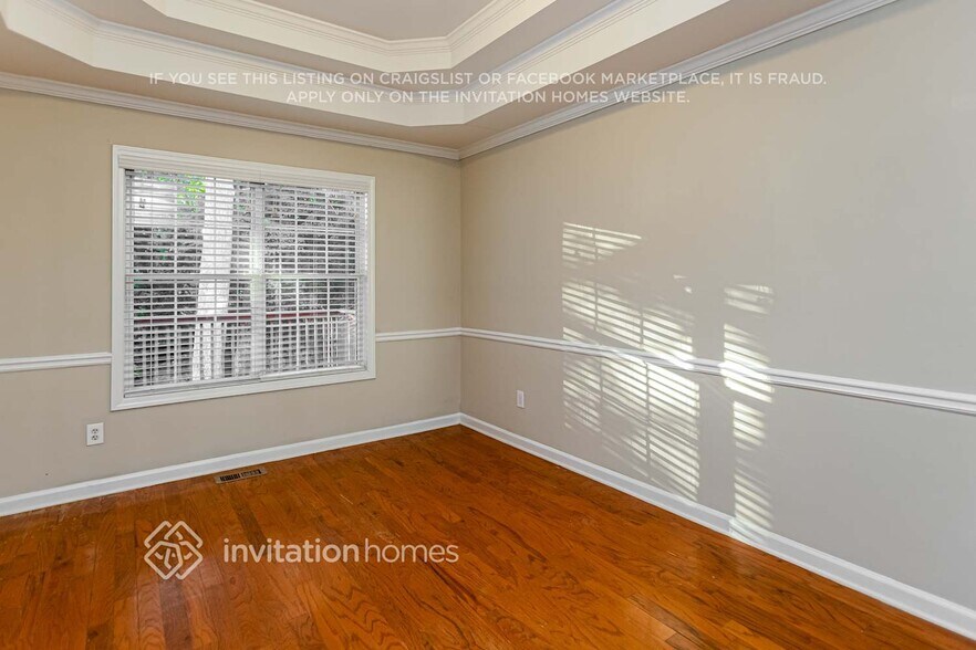 Building Photo - 2026 Spicers Ln