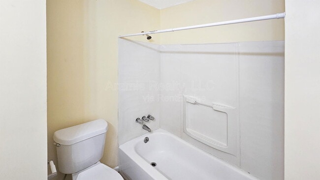 Building Photo - 2416 Newgate Dr
