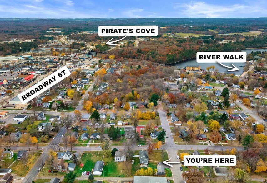 Building Photo - 924 Capital St