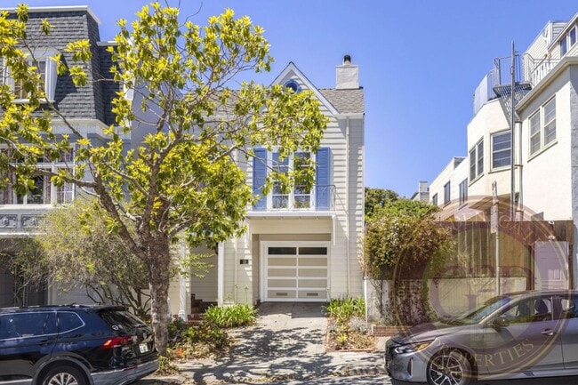 Building Photo - Lone Mountain - 3 BR, 2 BA House 2,185 Sq....
