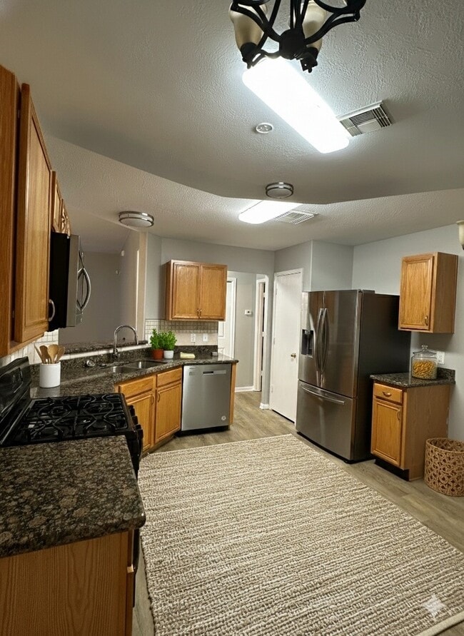 Building Photo - 2882 Sun River Ln