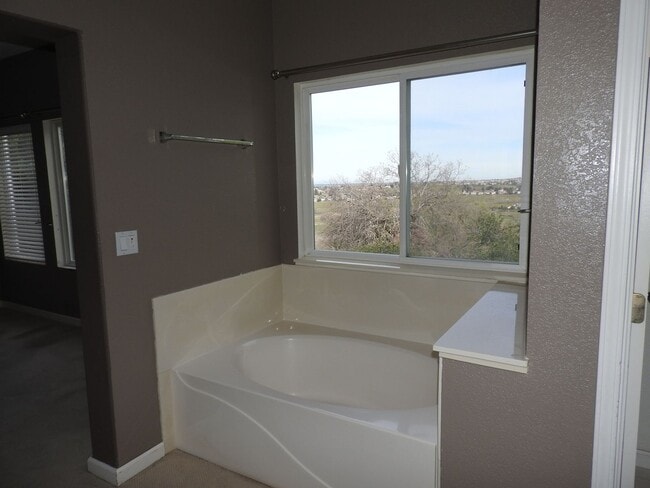 Building Photo - "Stanford Village - Gated with Pool & View"