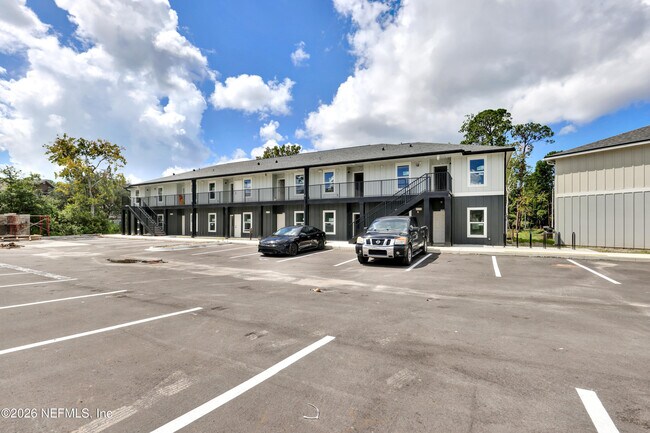 Building Photo - 10109 Old St Augustine Rd