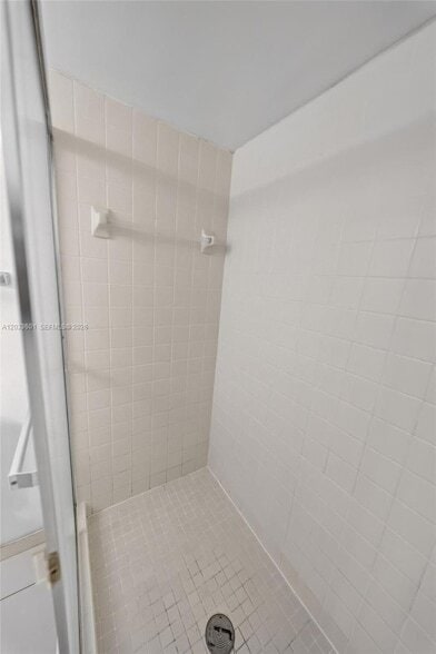 Building Photo - 8750 N Sherman Cir