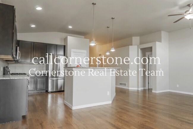 Building Photo - 7406 Willow Pines Pl