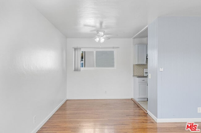 Building Photo - 1210 N New Hampshire Ave