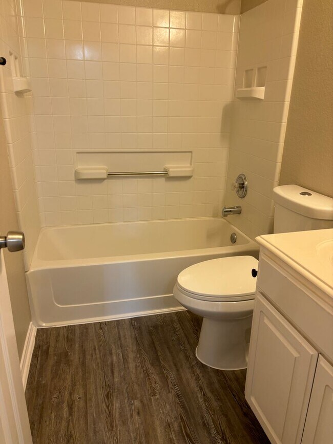 Building Photo - 4/2/2 Keller ISD