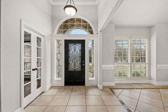 Building Photo - 365 Green Park Dr