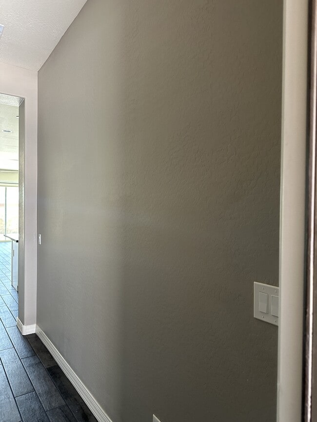 Building Photo - 7471 E Paraiso Dr