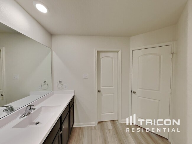 Building Photo - 23084 Shakespear Drive Magnolia TX