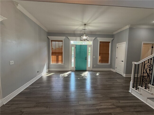 Building Photo - 422 J.T.L Pkwy