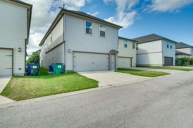 Building Photo - 177 Diamond Point Dr