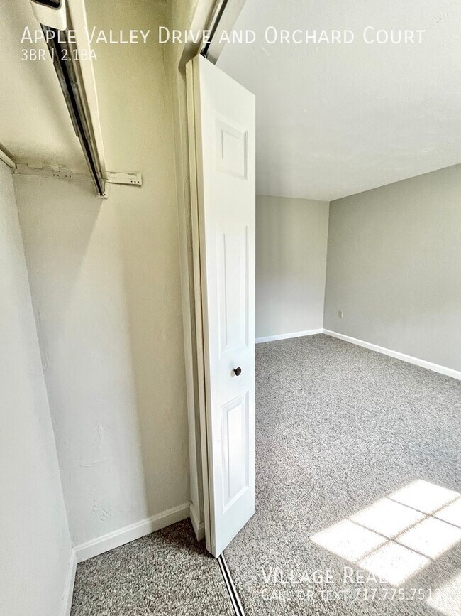 Building Photo - 710 Apple Valley Dr