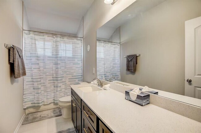 Building Photo - 5624 Corso Ct