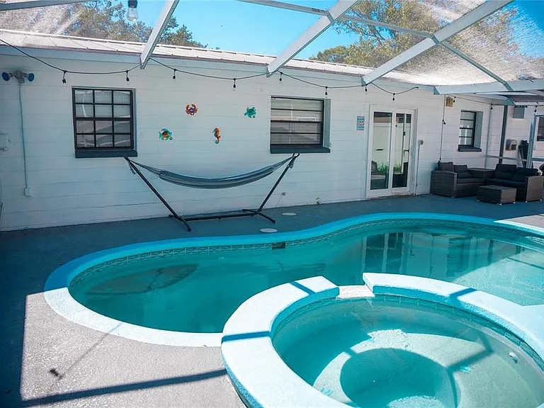 Building Photo - 4501 Bray Rd