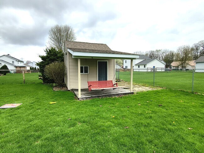 Building Photo - 52212 Evard Dr