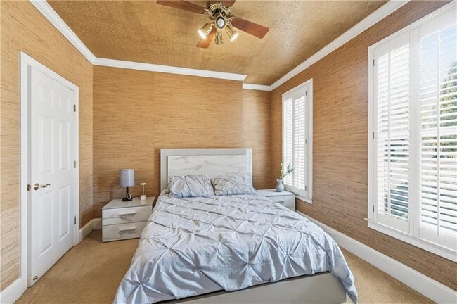 Building Photo - 200 Azalea Cove Ln