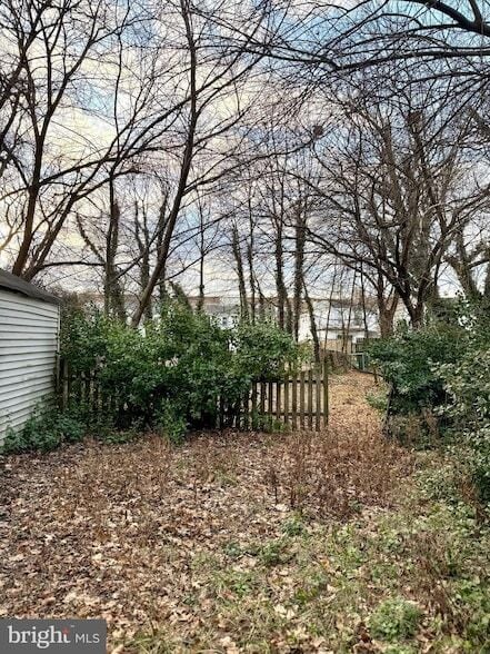 Building Photo - 136 Maple Terrace