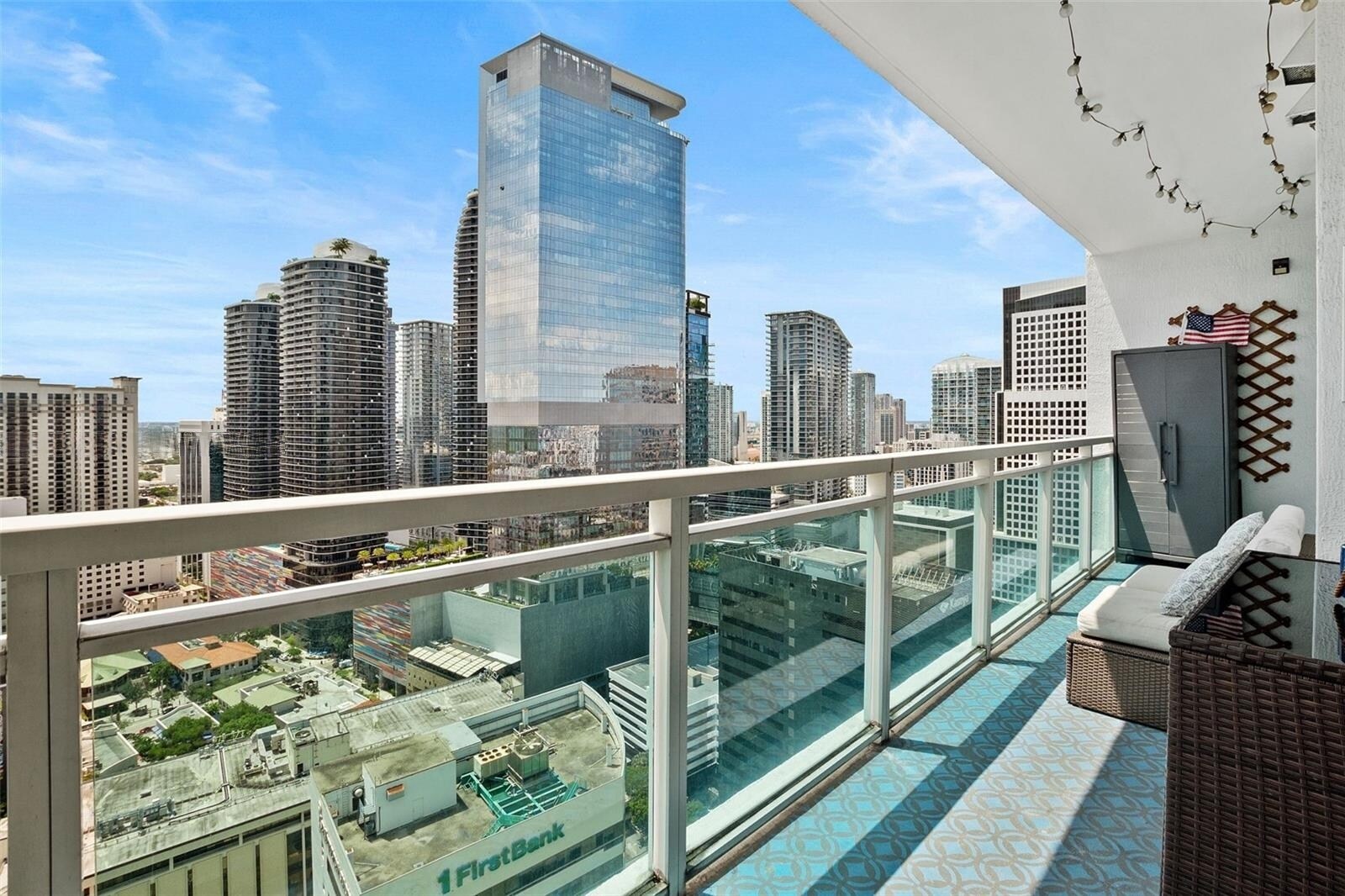Building Photo - 951 Brickell Ave