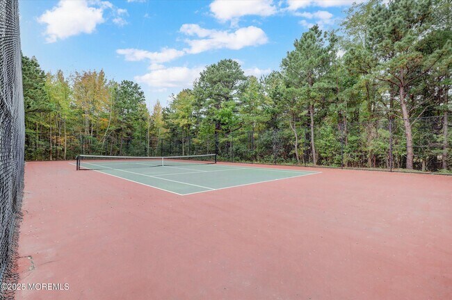 Building Photo - 150 Nathan Dr