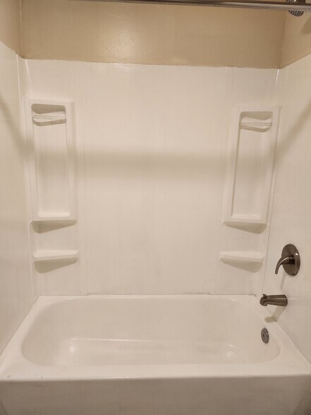 Building Photo - 7757 Frederick Ct