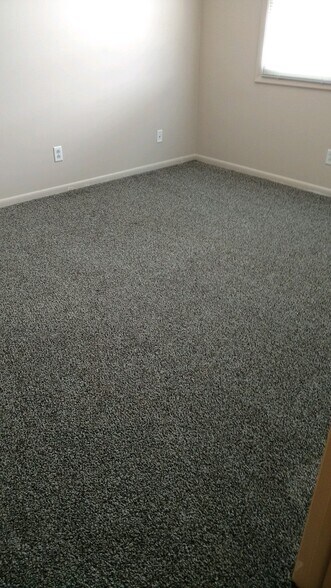 Building Photo - 314 W Philip Ave