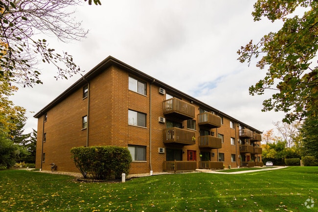 Building Photo - Yender Apartments