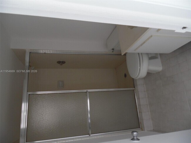 Building Photo - 20505 E Country Club Dr