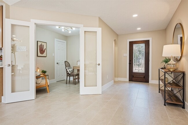 Building Photo - 19727 Redroot Dr