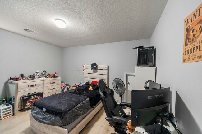 Building Photo - 4142 Soaring Elm