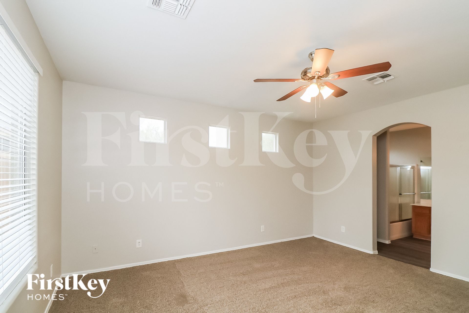 Building Photo - 7552 W State Ave