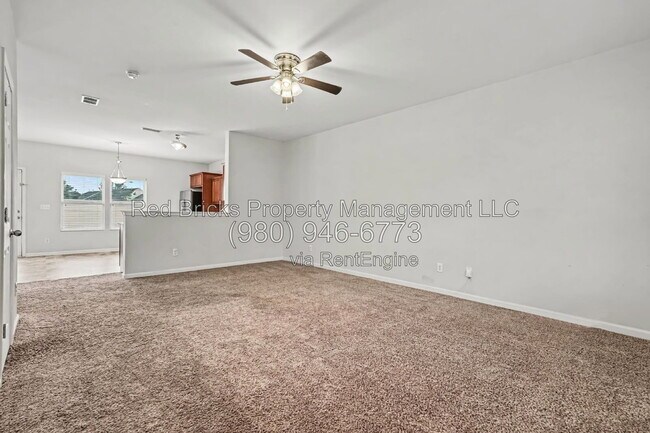 Building Photo - 4613 Tradd Cir