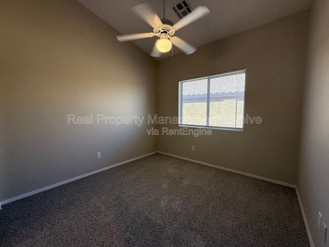 Building Photo - 40517 N Territory Trail