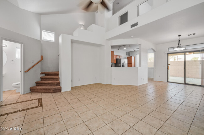 Building Photo - 14314 W Cora Ln