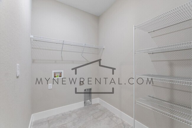 Building Photo - 2241 Nordendale Blvd