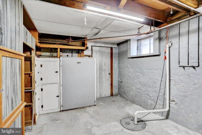 Building Photo - 4710 Perkiomen Ave