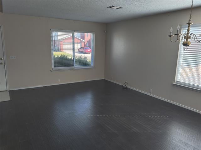 Building Photo - 1405 Anglican Dr