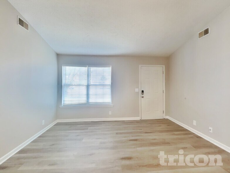 Building Photo - 1110 Nahanee Ct